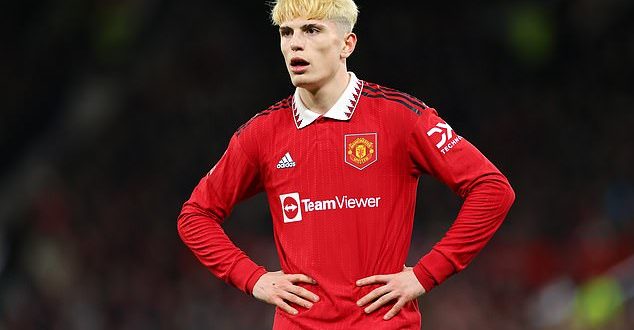 Manchester United accused of blocking Alejandro Garnacho from playing at the Under-20 World Cup