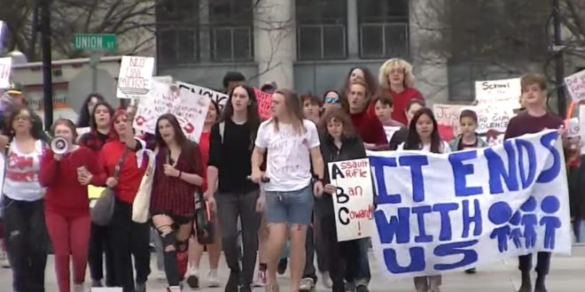 Nashville Students Walkout And Lead 7,000 Person Protest Demanding Action On Guns