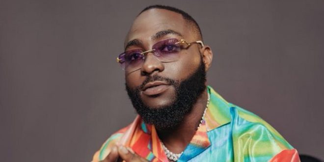 'The government has failed but entertainment is helping out', says Davido