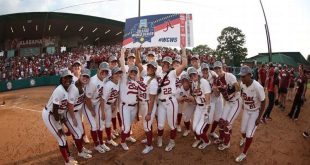 Alabama beats Northwestern, punches 14th ticket to WCWS