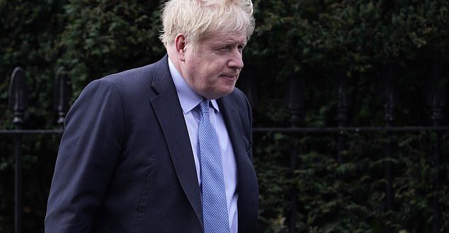 Former UK prime minister, Boris Johnson hands over all his Covid notebooks and WhatsApp messages to the government amid row about�transparency