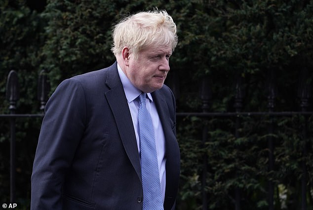 Former UK prime minister, Boris Johnson hands over all his Covid notebooks and WhatsApp messages to the government amid row about�transparency