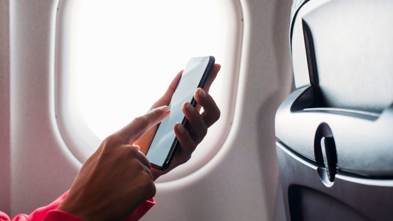 Here's the real reason to turn on airplane mode when you fly | CNN