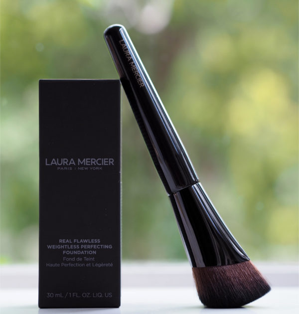 Laura Mercier Real Flawless Weightless Perfecting Foundation | British Beauty Blogger
