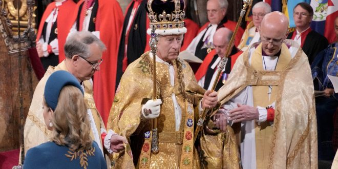 Photos: The crowning of King Charles III
