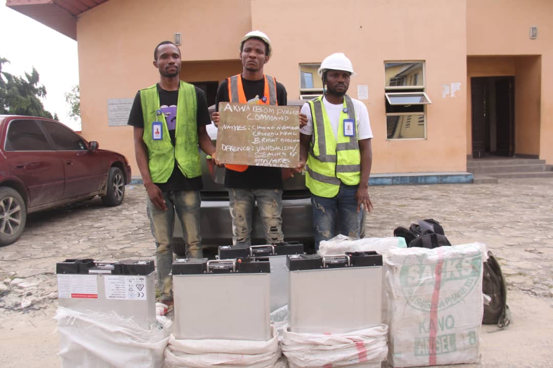 Three vandals disguise as engineers, steal telecom mast batteries in Akwa Ibom
