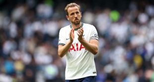 Tottenham striker Harry Kane applauds the fans after defeat to Brentford in May 2023.
