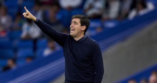 New Bournemouth manager Andoni Iraola, then head coach of Rayo Vallecano, reacts during the LaLiga Santander match between Real Madrid CF and Rayo Vallecano at Estadio Santiago Bernabeu on May 24, 2023 in Madrid, Spain.