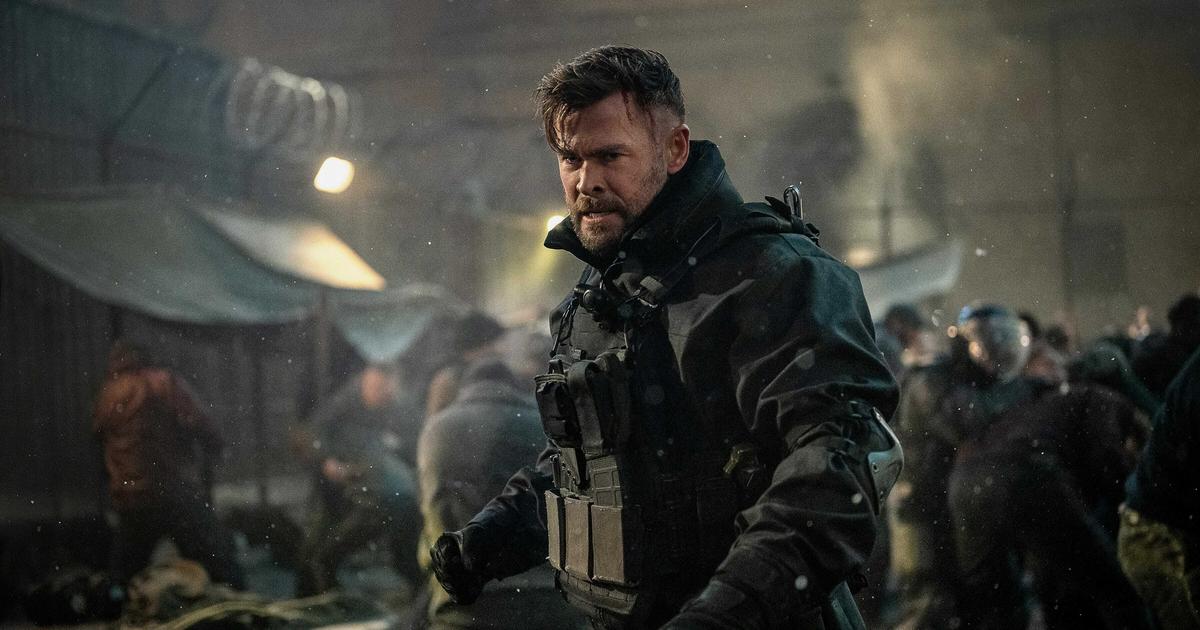 Chris Hemsworth breaks down crazy prison fight scene in 'Extraction 2' [Exclusive]