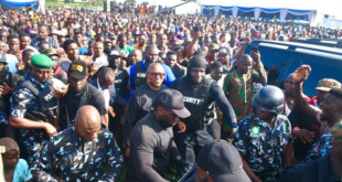 Crowd become uncontrollable as Peter Obi storms venue of the burial of former Senate President, Ken Nnamani
