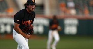 Lindsey's pitching, early offense send Vols past 49ers