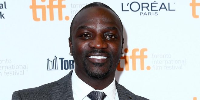 Akon describes Nigerians as the smartest people on earth