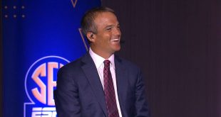 Beamer praises Gamecocks' OC Loggains, QB Rattler - ESPN Video