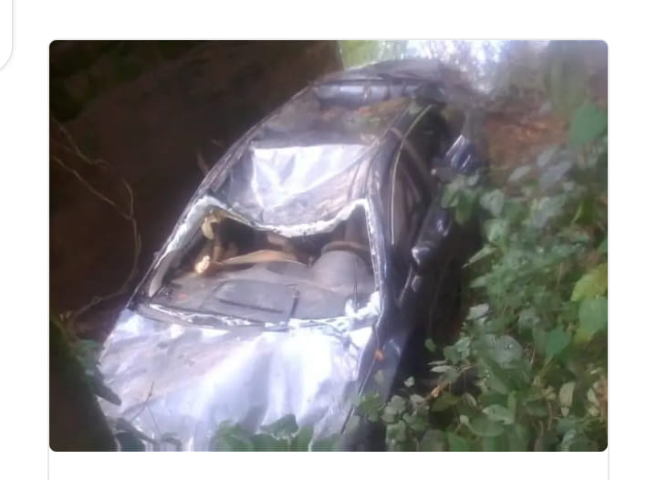 FRSC recovers two corpses after car plunged into river in Osun