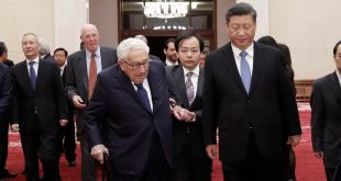 Kissinger Makes Unannounced Visit to China, Meets Defense Minister