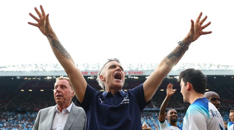 Robbie Williams at Soccer Aid 2023.