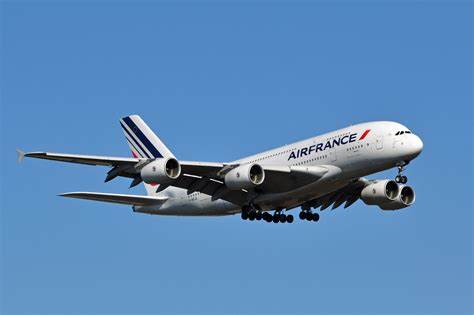 Mali cancels Air France flight permit