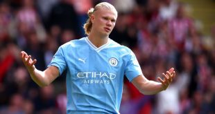 Erling Haaland of Manchester City reacts after missing a penalty for his team during the Premier League match between Sheffield United and Manchester City at Bramall Lane on August 27, 2023 in Sheffield, England. (Photo by Chloe Knott - Danehouse/Getty Images)