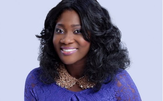 Nigerian Ladies Star Struck After Spotting Mercy Johnson On Movie Set