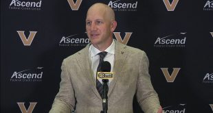 Vandy's Lea: 'These guys have earned the right to play' - ESPN Video