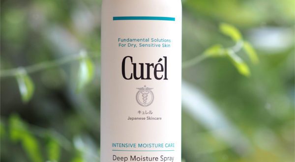 Curel Deep Moisture Spray Review | British Beauty Blogger