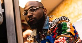 Davido extends condolences to Mohad's family during performance
