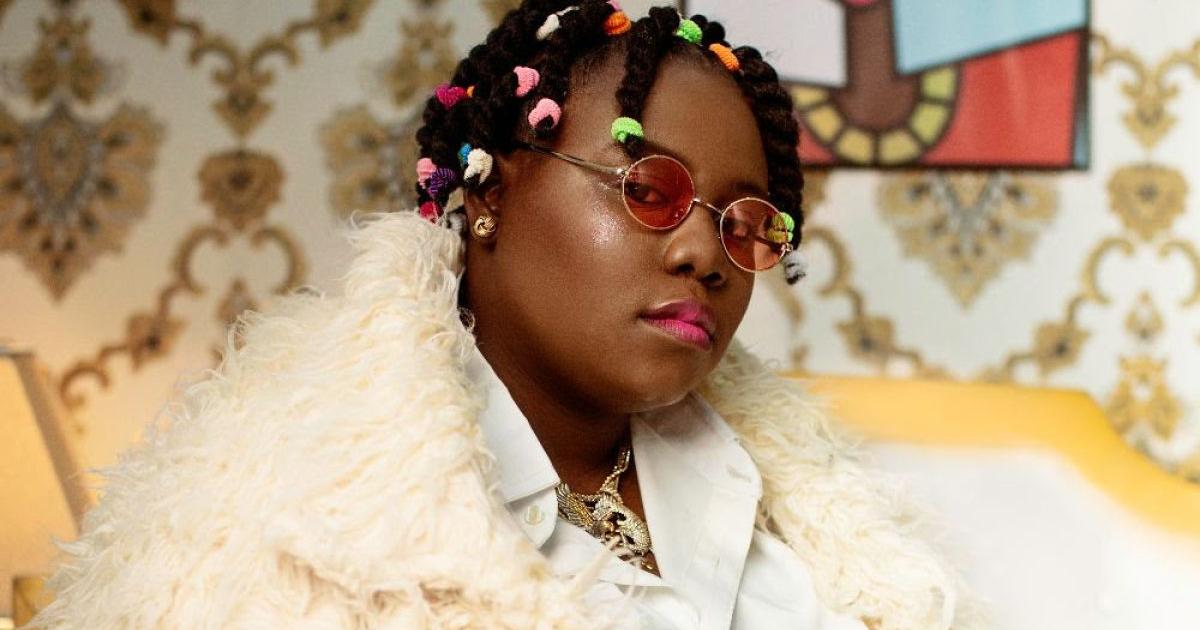Here's what Teni wants written on her grave when she passes away