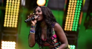 Tiwa Savage promises electrifying concert after landing in Kenya