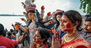 A Hindu Mardi Gras Where Indian Progressivism Is Alive and Well
