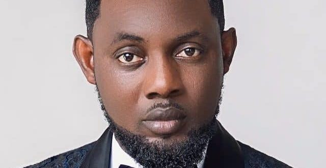 AY Apologises To Davido Over Insulting Joke On His Manhood