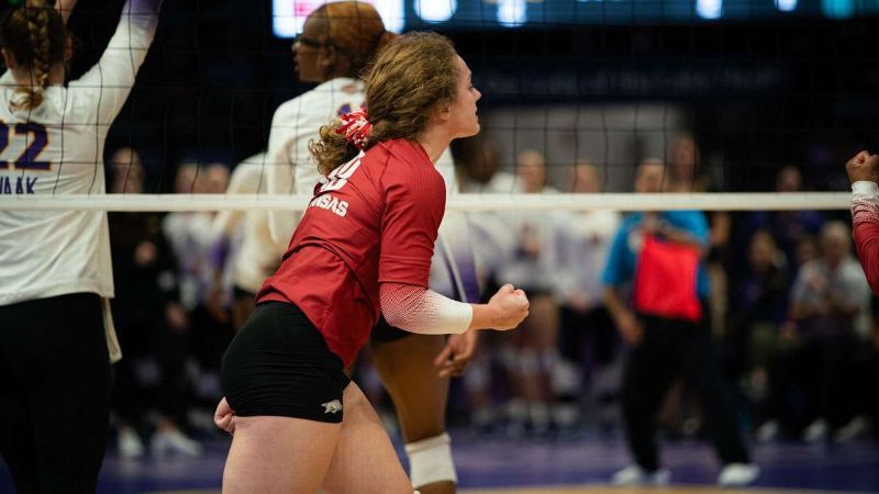 Gillen sets ace record as Arkansas wins 12th straight