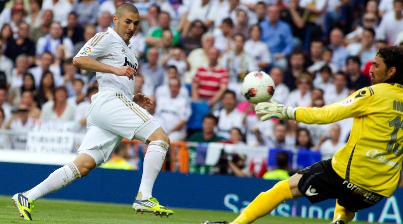 Karim Benzema vies with Dudu Aouate in a La Liga game between Real Madrid and Mallorca in 2012.