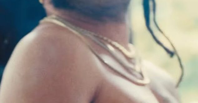 Lenny Kravitz, 59, goes fully nude in new video