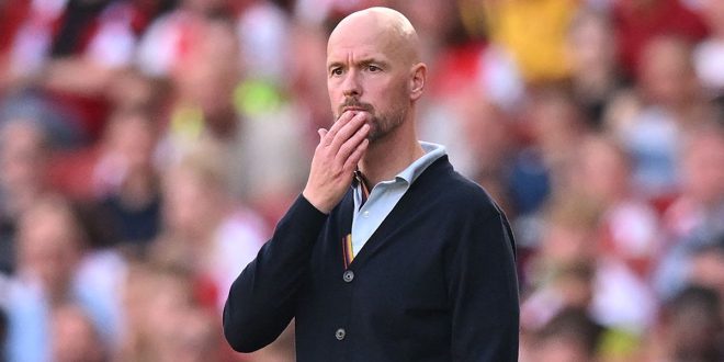 Manchester United manager Erik ten Hag gestures on the touchline during the English Premier League football match between Arsenal and Manchester United at the Emirates Stadium in London on September 3, 2023.