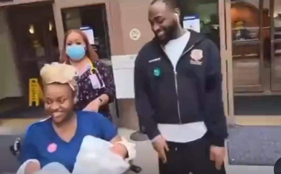 Video Of Davido, Chioma And Their Twins Emerge