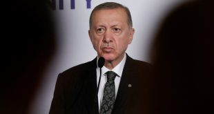 Erdogan criticises top court, stoking judicial crisis  in Turkey