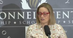 Kyrsten Sinema wants to strengthen the filibuster