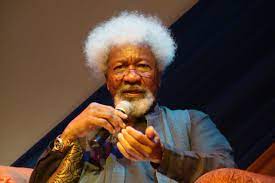 Technology is creating a new generation of illiterates in Nigeria ?  Soyinka