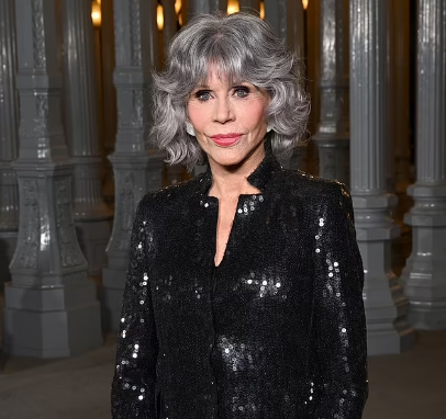 Jane Fonda, 85, says she won?t date older men because she hates ?old skin?