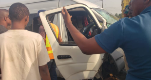 Many injured as yellow danfo bus and GUO bus collide on Lagos-Ibadan expressway