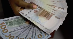 Naira falls to N1250/$ in parallel market