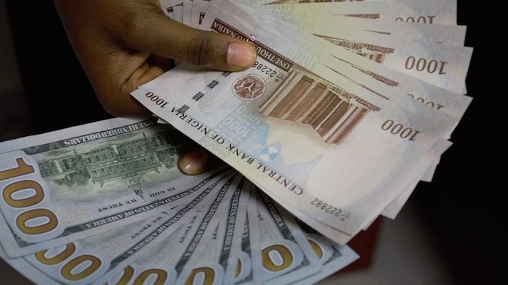 Naira falls to N1250/$ in parallel market