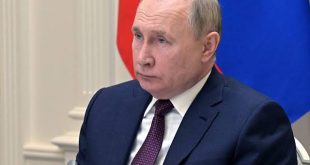 Russian President Vladimir Putin announces he will seek re-election in 2024