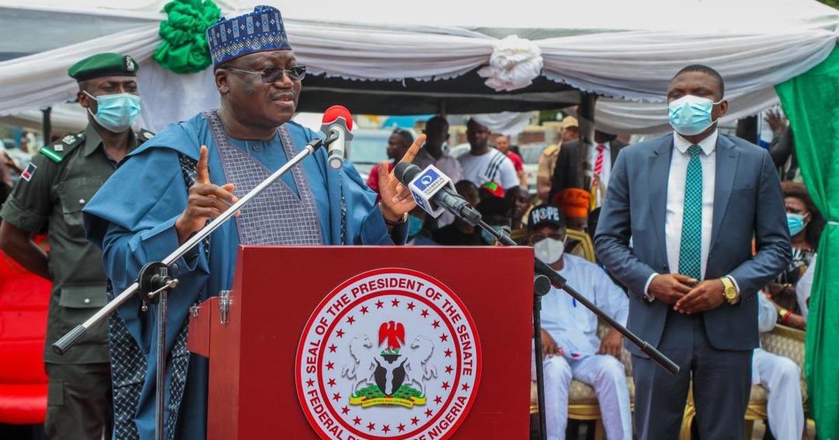 Senator Lawan empowers constituents with cars, grinding machines, pots