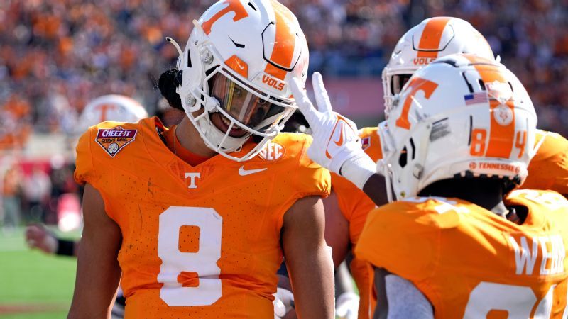 Iamaleava leads No. 25 Tennessee to rout of No. 20 Iowa