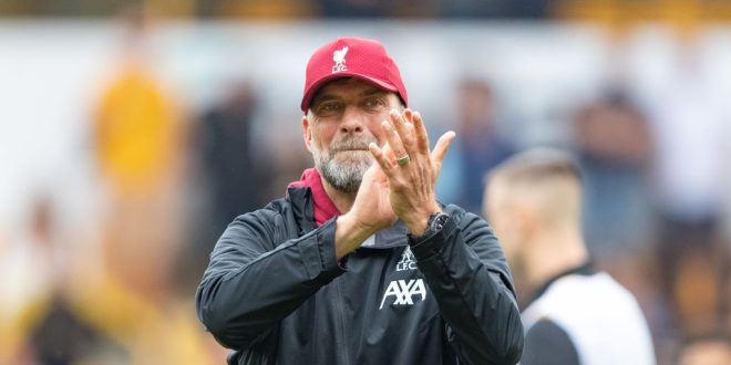Jurgen Klopp, manager of Liverpool applauds the fans after the Premier League match between Wolverhampton Wanderers and Liverpool at Molineux, Wolverhampton on Saturday 16th September 2023. (Photo by Gustavo Pantano/MI News/NurPhoto via Getty Images)