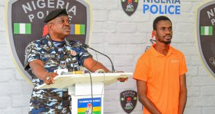 Police arrest operators of popular blog Gistlover