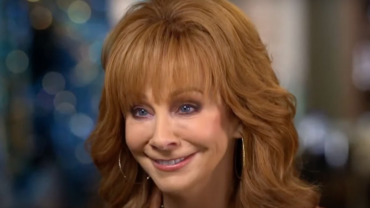 Reba McEntire Scores New Sitcom As She Gears Up To Sing National Anthem At Super Bowl