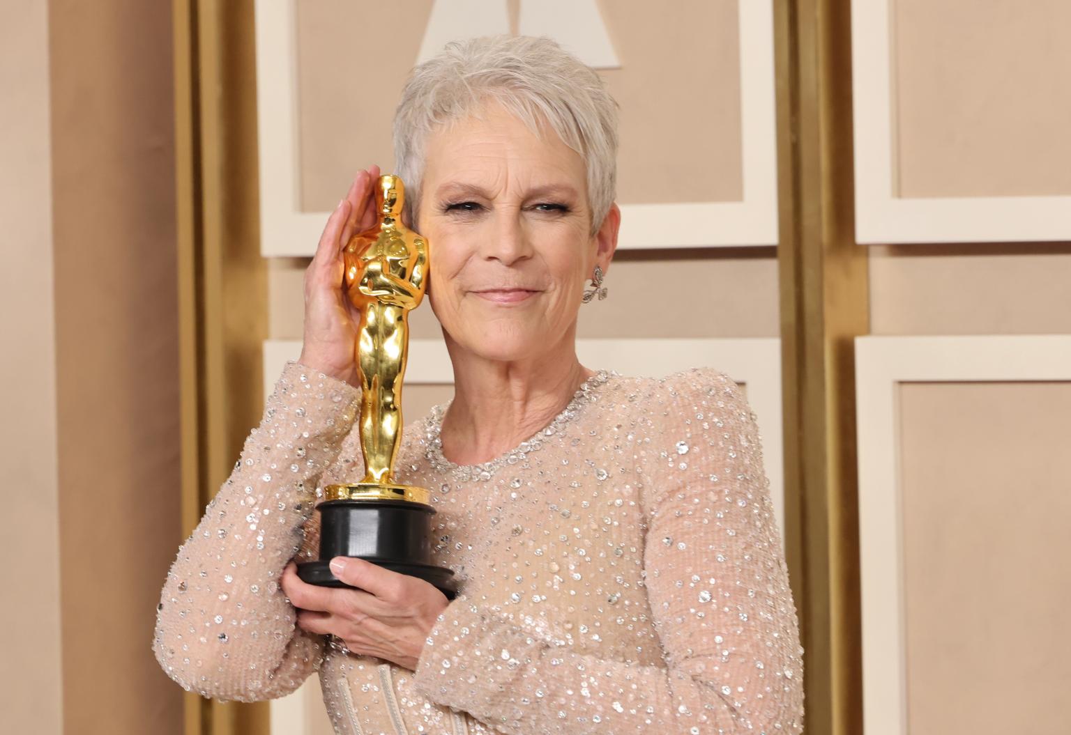 Actress Jamie Lee Curtis celebrates 25 years of being ?clean and sober? after struggling with opioid abuse