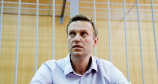 Funeral directors refuse to transport Russian opposition politician Alexei Navalny